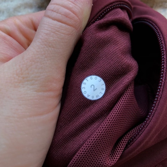 Lululemon Final Lap Crop 23” Savannah Nulux 2 - Picture 6 of 9